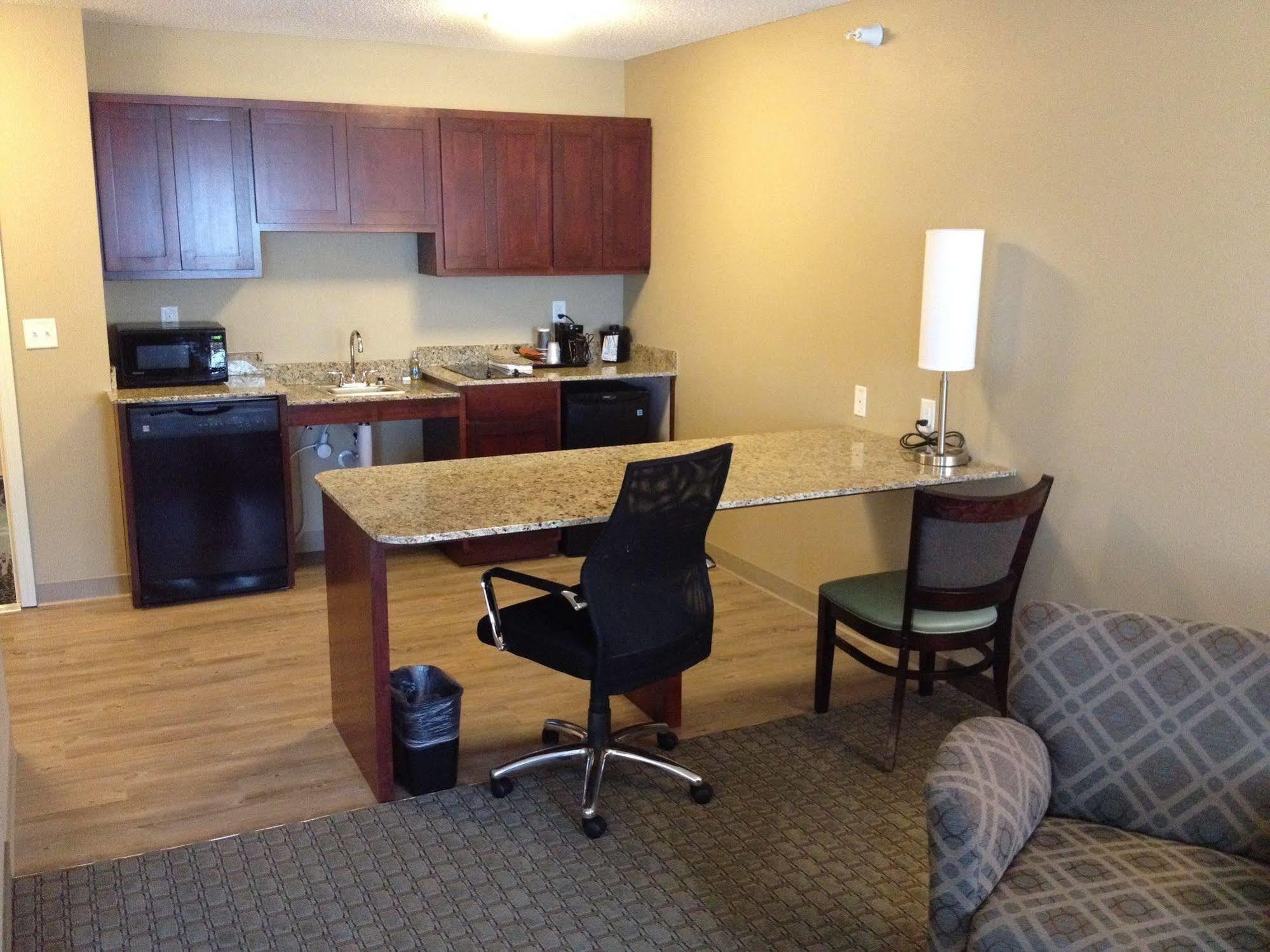 Grandstay Hotel & Suites - Glenwood المظهر الخارجي الصورة